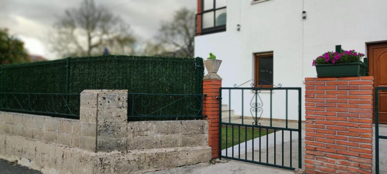 הוילה Las Fraguas Casa Angela מראה חיצוני תמונה